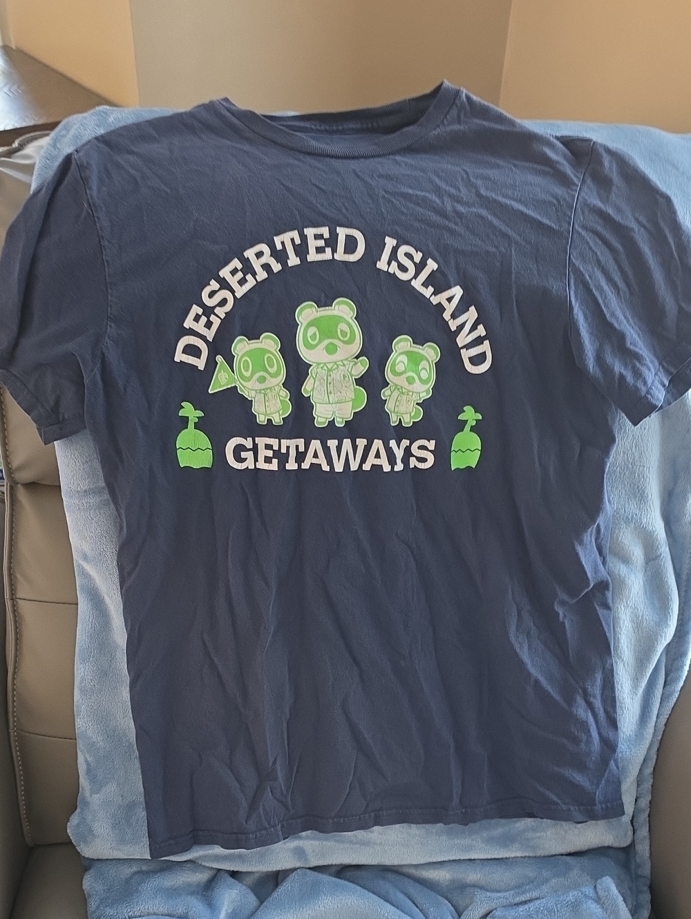 Navy Short-Sleeve Graphic Tee - Deserted Island Getaways